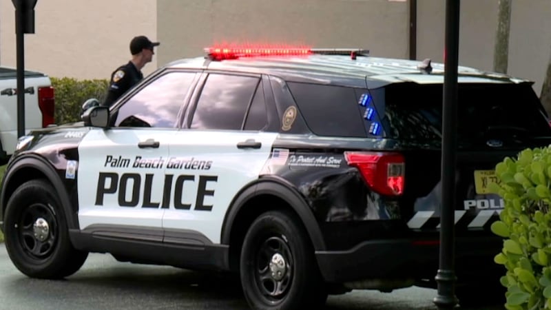 Driver going 100 mph Palm Beach Gardens roadway charged with vehicular homicide
