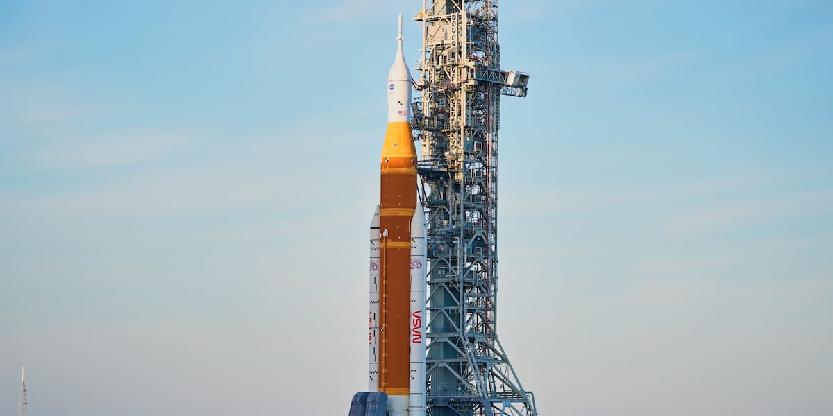 Here’s NASA’s new timeline on having astronauts land on the moon again