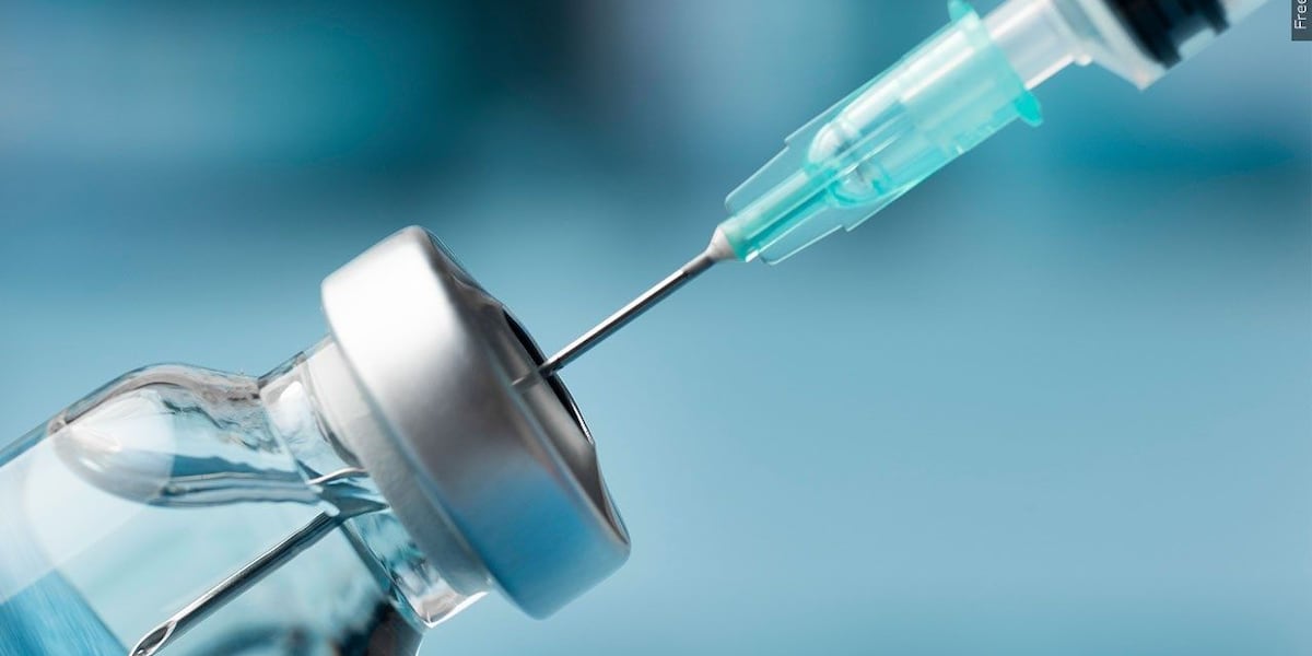Photo: wflx.com Doctors Urge Updated COVID Shots Amid Public Confusion Over Guidance