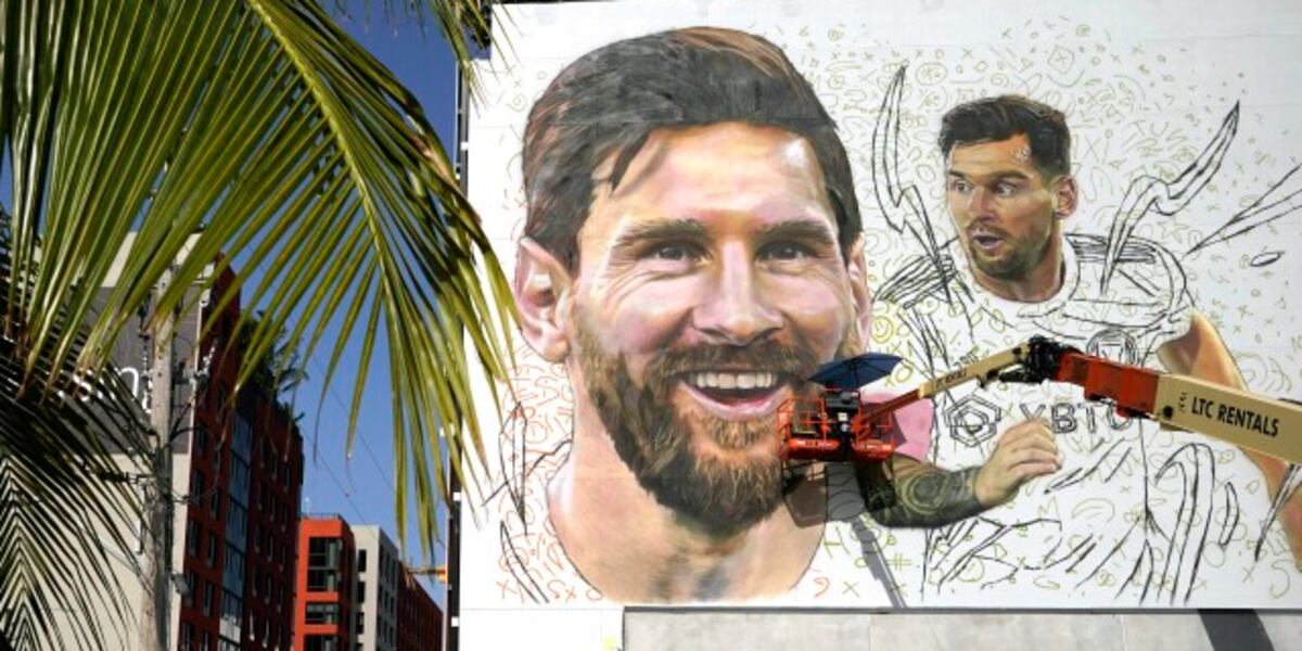 Messi mania engulfs Miami over arrival of Argentine soccer superstar Messi mania engulfs Miami over arrival of Argentine soccer superstar